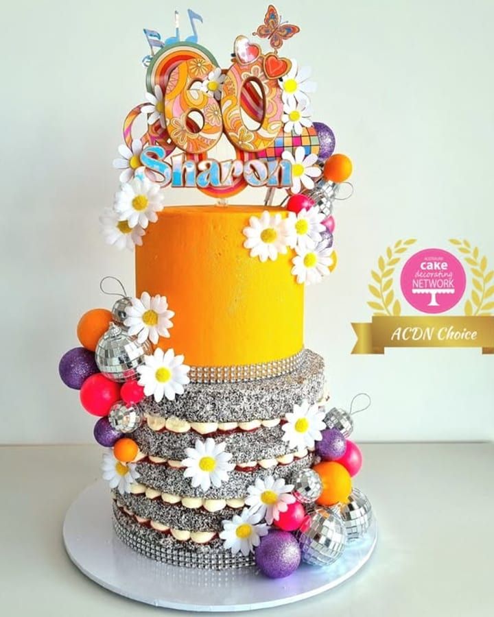 A cake by Cakes by Lisa